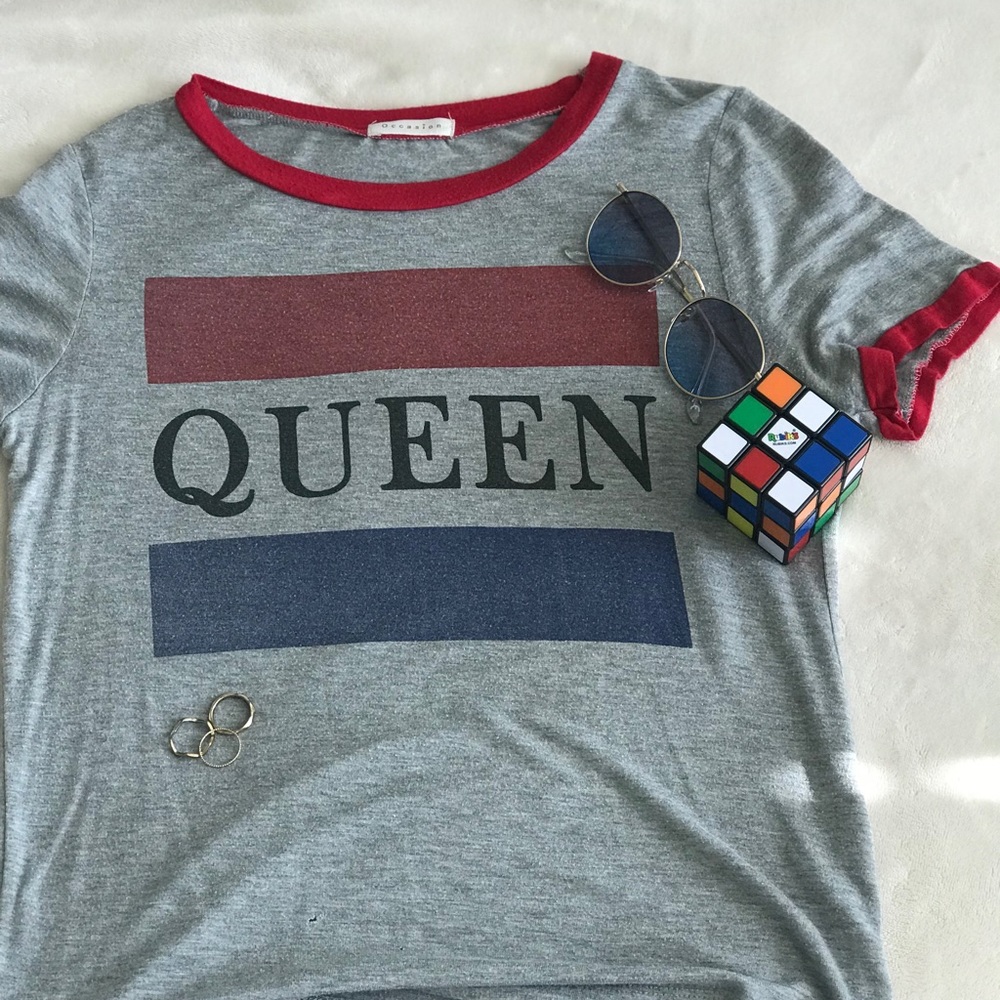 Vintage “QUEEN” Comfortable Shirt